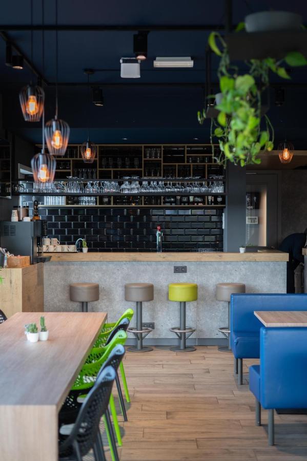 Ibis Budget Oostende Airport Миделкерк Экстерьер фото