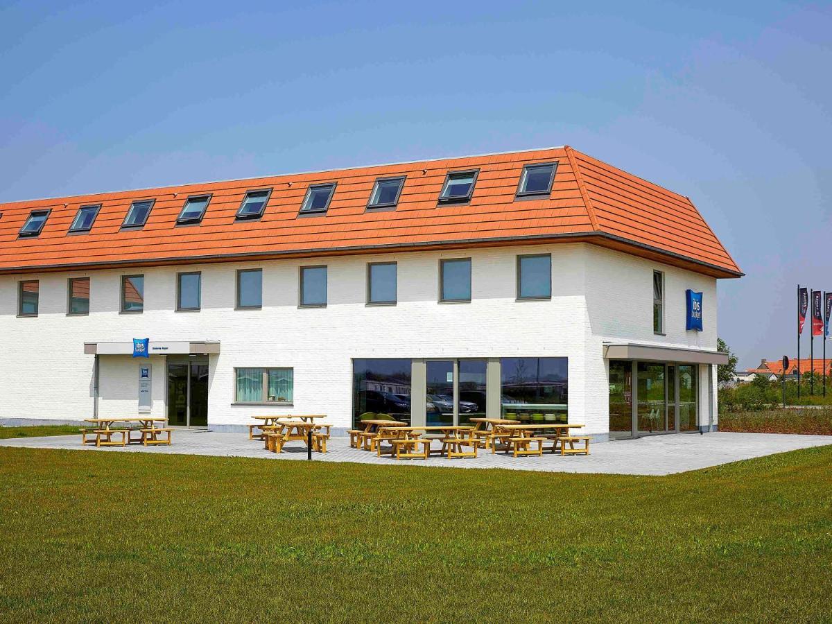 Ibis Budget Oostende Airport Миделкерк Экстерьер фото