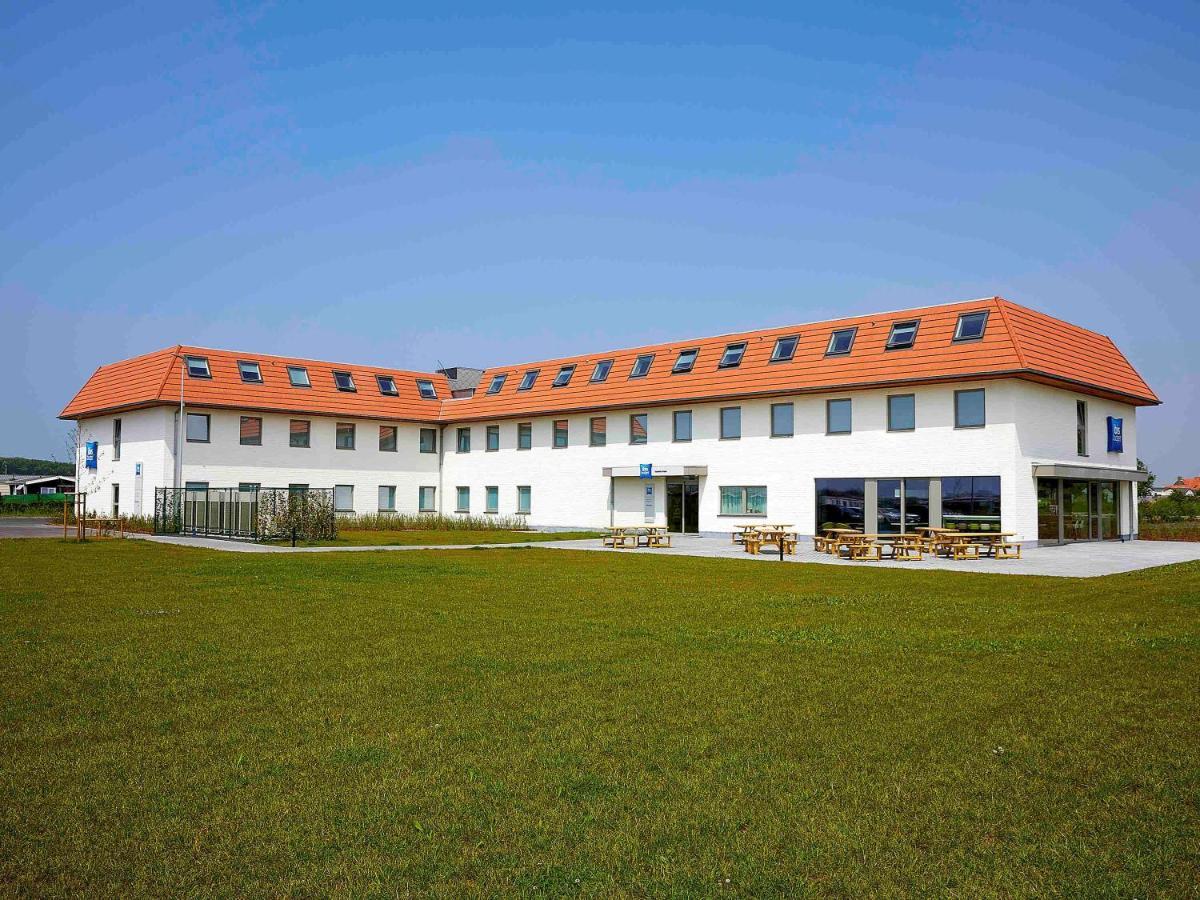 Ibis Budget Oostende Airport Миделкерк Экстерьер фото
