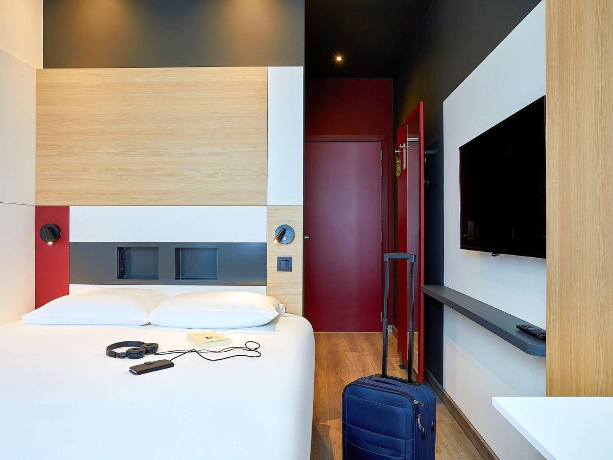 Ibis Budget Oostende Airport Миделкерк Экстерьер фото